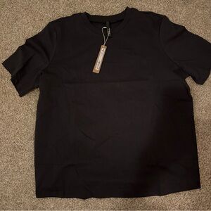 NWT skims relaxed tshirt